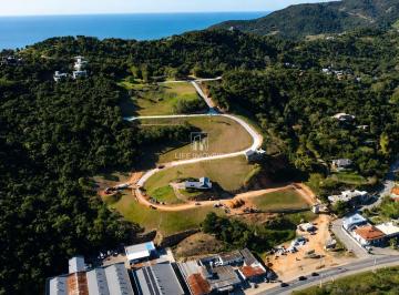 Terreno · 360m² · Terrenos à venda no Condomínio Pôr do Sol, em Garopaba/SC