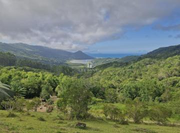 Foto 01 · Área 93.000m² à venda em Garopaba/SC no Macacu com vista para mar e lagoa