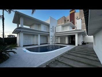 Casa · 625m² · 9 Quartos · 5 Vagas · Casa frente Mar 7 quartos ipanema-Pontal Pr.
