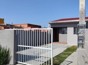 25194147_4.jpg · Casa em Costa azul Matinhos Pr