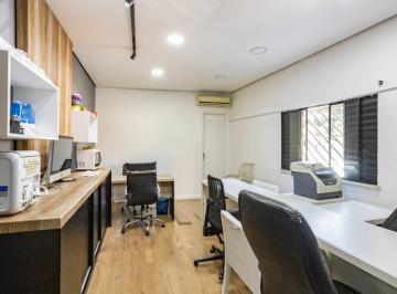 Comercial · 30m² · Sala comercial na Rua Dona Martinha, N. 652 - salas 1 e 2 • 30 m²