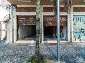 Comercial · 100m² · Loja na Rua Capitão Avelino Carneiro, N. 445 • 100 m²
