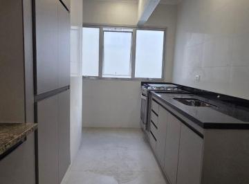 Apartamento de 3 quartos, Jundiaí · Apartamento todo reformado com 3 dormitórios e vaga coberta