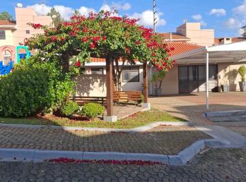 Casa de 3 quartos, Curitiba · Sobrado Condomínio 03 dormitórios