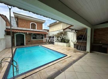 Casa · 351m² · 4 Quartos · 4 Vagas · Casa com 4 Quartos, Piscina e Edicula no Embaré em Santos!