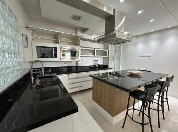 Apartamento · 121m² · 2 Quartos · 1 Vaga · Aluguel | Apartamento 2 quartos (1 suíte) | Beira-mar 
