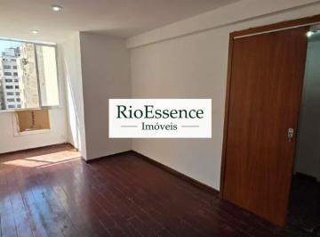 Apartamento · 91m² · 3 Quartos · Venda de Apartamento em Copacabana: Conforto e Versatilidade Próximo ao Mar