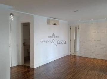 Apartamento · 147m² · 3 Quartos · 2 Vagas · Oportunidade - Apartamento - Vila Ema - Condomínio Grand Club - 3 Suítes - 147m².