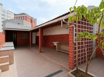 casa-imoveis-na-vila · Casa na Vila Mariana com localização privilegiada.