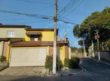 Casa · 93m² · 3 Quartos · 2 Vagas · Sobrado com 3 Quartos e 3 banheiros 2 vagas à Venda, 93m²