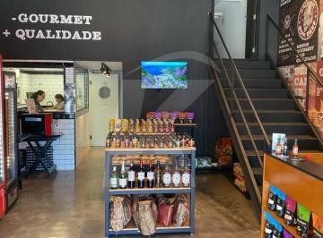 Comercial · 130m² · 2 Vagas · Ponto Comercial com Excelente Visibilidade