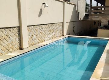 Casa · 120m² · 3 Quartos · 4 Vagas · Casa em Porto D'Aldeia com 3 Dormitórios e Suíte