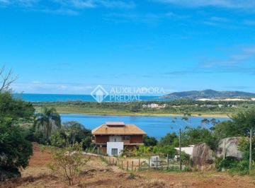 Terreno · 2051m² · Terreno com Vista Lagoa e Mar em Garopaba | 2.050m² com Escritura e Viabilidade para 4 Casas