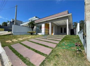 Casa · 140m² · 3 Quartos · 4 Vagas · Aluga - Casa Térrea Moderna 3 Suítes 4 Banheiros 140m² - Condomínio Residencial Veneza