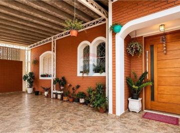 Casa · 181m² · 3 Quartos · 2 Vagas · RE/MAX vende  | Casa 3 Quartos 2 Vagas 250m2  | Jardim São Pedro R$585.000,00  |  Campinas/SP