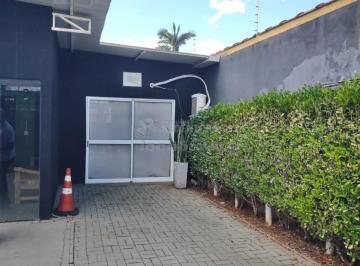 Comercial · 250m² · 6 Vagas · Excelente Salão comercial no Santa Cruz
