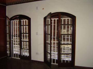 Comercial · 245m² · Imóvel comercial, de esquina, em Braz Cubas, Mogi das Cruzes