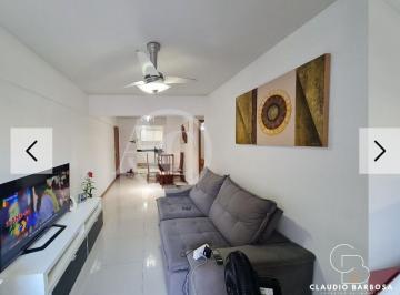 Apartamento · 63m² · 2 Quartos · 1 Vaga · Apartamento de 2 Quartos com Suíte na Praia da Costa!