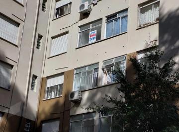 Apartamento · 60m² · 2 Quartos · 1 Vaga · Apartamento 02 dormitórios com cozinha planejada , andar alto de frente na CAMP