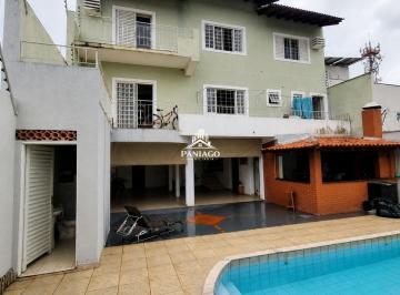 Casa · 395m² · 5 Quartos · 7 Vagas · Sobrado com 395m² para Locação no Santa Cruz I em Cuiabá/MT