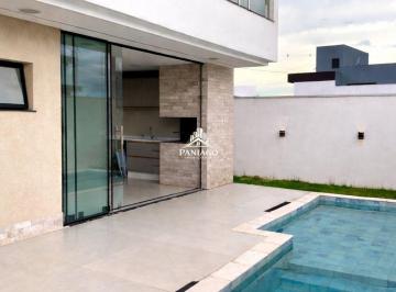 Casa · 220m² · 3 Quartos · 3 Vagas · Sobrado com Porteira Fechada no Condomínio Brisas Cuiabá - Sofisticação e Confor
