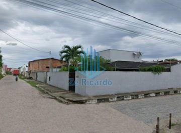 Casa · 114m² · 3 Quartos · 2 Vagas · Casa Térrea 3/4 com suíte e closet na Santa Mônica 2 em Feira de Santana/BA