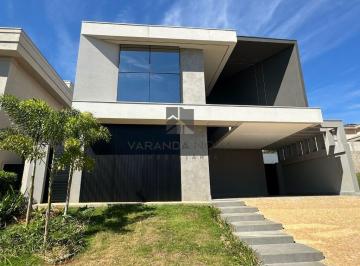 Casa · 250m² · 4 Quartos · 2 Vagas · Casa de Alto Padrao com 4 Suites e Piscina Aquecida no Terras de Siena