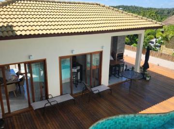 Casa · 312m² · 5 Quartos · 6 Vagas · Casa Padrão em Mata de São João