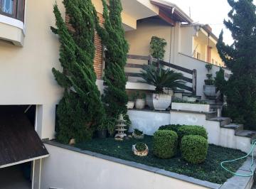 Casa · 430m² · 4 Quartos · 5 Vagas · Sobrado com 4 dormitórios e piscina à venda no bairro de Vila Galvão, Guarulhos, SP