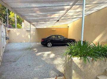 IMG_20260611_185421_000.jpeg · Versátil casa para locação em Parque dos Príncipes com 3 quartos, sendo 3 suítes, 274m² - remaxterra