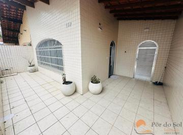 Casa · 104m² · 2 Quartos · 1 Vaga · Casa com 2 dormitórios e churrasqueira na Aviação - Praia Grande/SP