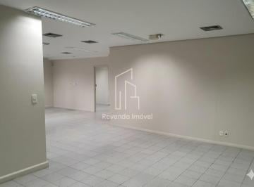Comercial · 1550m² · 16 Vagas · Prédio Comercial para Locação em São Paulo - Chácara Santo Antônio: 3 Banheiros, 16 Vagas de Garagem