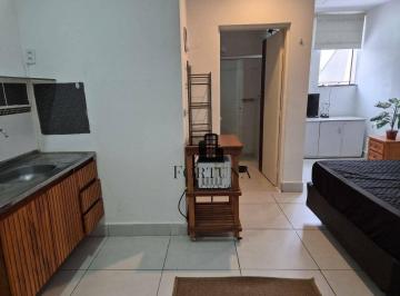 f46412120000e329c07708c513c61f3d408fadf2 · Kit mobiliado em Vila Clementino.