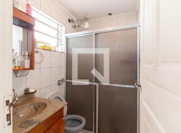 Localizada no charmoso bairro Jardim Peri Peri, esta casa oferece uma combinação · Casa à Venda - Butantã, 2 Quartos, 79 m2