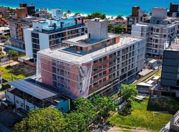 Apartamento · 254m² · 3 Quartos · Apartamento à venda - em Jurerê