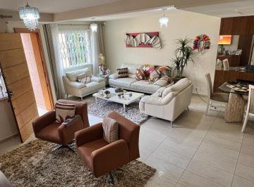 Casa · 112m² · 3 Quartos · Casa para aluguel - em Abranches