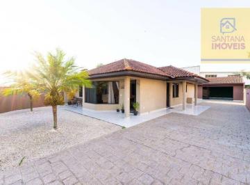 1d834ecf90e356018f976bc26adff3b5df7ee31d · Casa com 3 dormitórios à venda, 215 m² por R$ 850.000,00 - Vila Itaqui - Campo Largo/PR