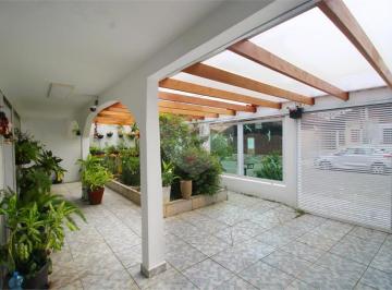 Casa · 252m² · 3 Quartos · 4 Vagas · Casa com 3 quartos à venda em Nova mirim - SP