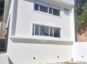 Casa · 135m² · 3 Quartos · 2 Vagas · Condomínio com 3 quartos à venda em Barreiro - SP