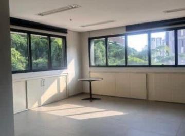 Comercial · 50m² · 1 Vaga · Sala comercial na Rua Cubatão, N. 587 - 3° andar • 50 m²