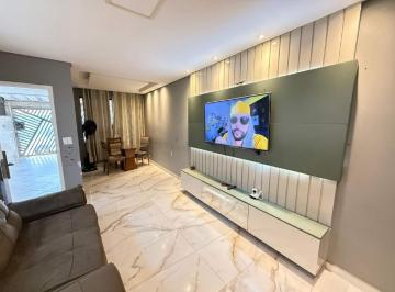 Casa · 193m² · 3 Quartos · 2 Vagas · Casa 3 dormitórios Vila Valença em São Vicente