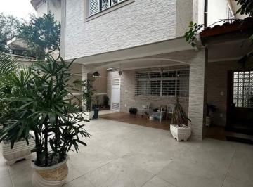 Casa · 156m² · 3 Quartos · 2 Vagas · Sobrado residencial 3 quartos (2 suítes) em Ribeiro dos Santos/SP — 2 vagas