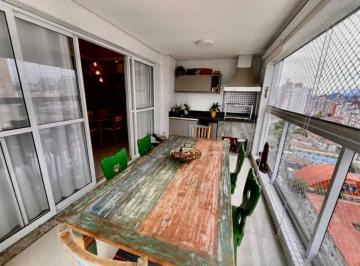 Apartamento · 111m² · 3 Quartos · 2 Vagas · Apartamento 3 quartos, sendo 2 suites com churrasqueira, na ponta da praia