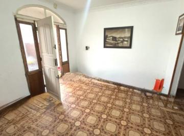 Casa · 140m² · 2 Quartos · 2 Vagas · Sobrado com 2 Quartos à venda, Aparecida