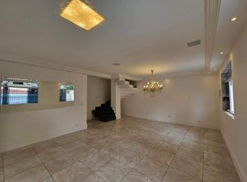 Casa · 200m² · 4 Quartos · 2 Vagas · Casa a venda 4 quartos Ponta da Praia em Santos