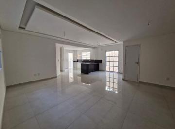 Casa · 170m² · 3 Quartos · 2 Vagas · Casa com 3 quartos, piscina e churrasqueira à venda no Embaré em Santos