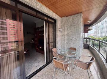 Apartamento · 174m² · 3 Quartos · 2 Vagas · Apartamento à venda em Santos – Embaré 174 m² de área útil | Porteira fechada