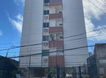 Apartamento de 3 quartos, Recife · Apartamento Boa Viagem nascente e amplo entre Av Cons Aguiar e Domingos Ferreira 3 quartos suíte