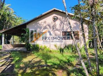 Rural de 2 quartos, Itanhaém · Chácara com 2 quartos e espaço para piscina em Itanhaém.
