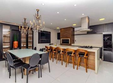 Casa de 3 quartos, Balneário Camboriú · Vendo Casa Mobiliada -Balneário Camboriú